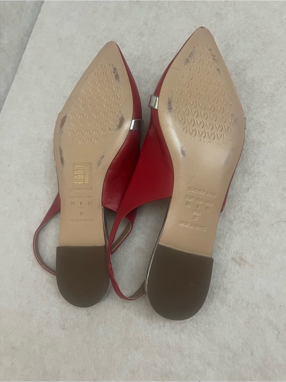 Vicenza Women’s Red Pointed-Toe Slingback Flats Silver Detail Size 9 - Picture 5 of 10